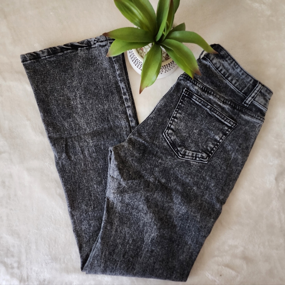 Bamboo brand acid-washed jeans